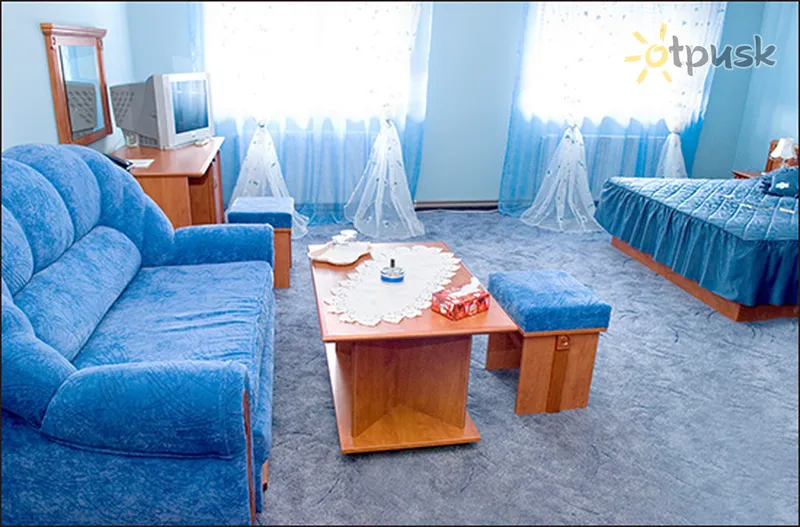 Фото отеля Європа 3* Ужгород Україна - Карпати номери