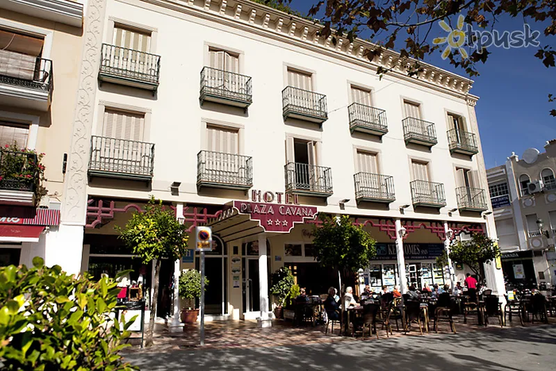 Фото отеля Plaza Cavana Hotel 3* Malaga Ispanija išorė ir baseinai