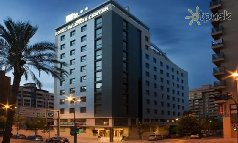 Фото отеля Valencia Center  Hotel 4* Валенсия Испания экстерьер и бассейны
