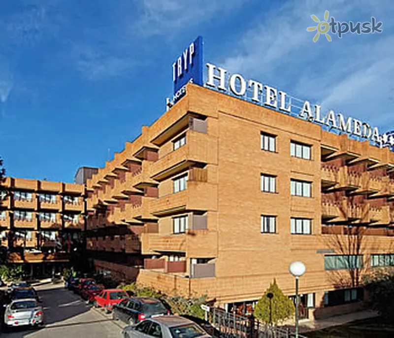Фото отеля Tryp Madrid Alameda Aeropuerto Hotel 4* Madride Spānija ārpuse un baseini