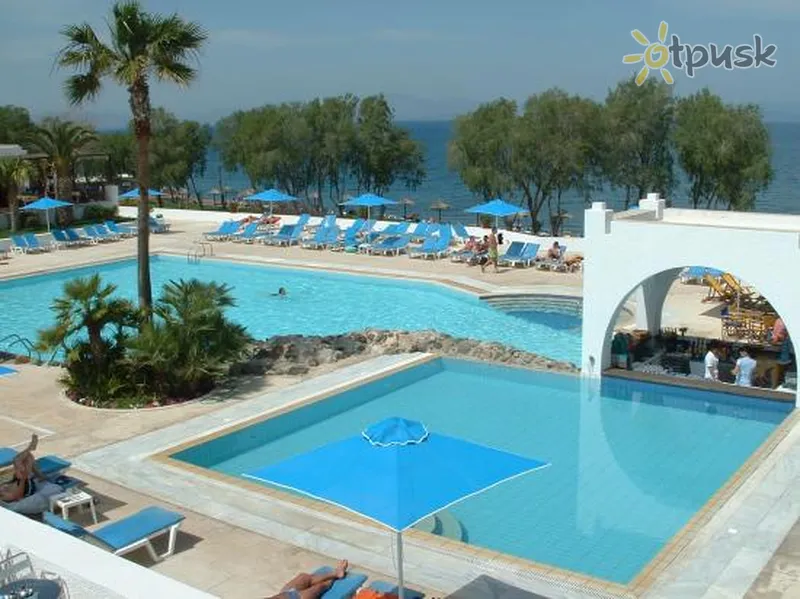Фото отеля Tui Blue Oceanis Beach & Spa Resort 4* Kosas Graikija išorė ir baseinai