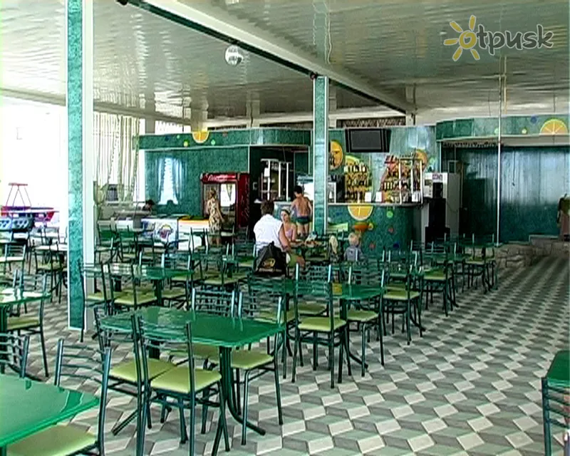 Фото отеля Золотой берег 1* Кирилловка Украина бары и рестораны