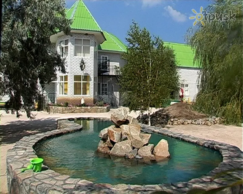 Фото отеля Золотий берег 1* Кирилівка Україна екстер'єр та басейни