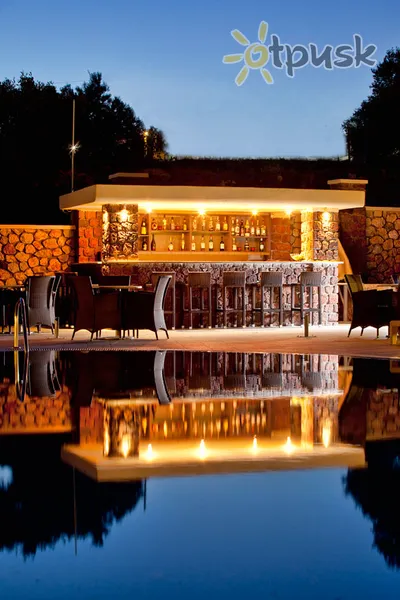 Фото отеля Astro Palace Hotel & Suites 5* о. Санторини Греция бары и рестораны