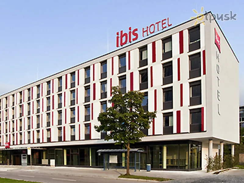 Фото отеля Ibis Muenchen City West 2* Minhene Vācija ārpuse un baseini