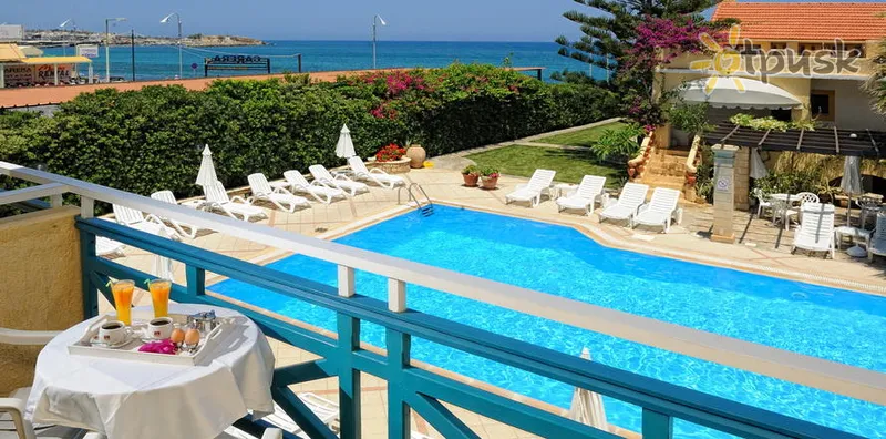 Фото отеля Petra Beach Apartments 2* Kreta – Heraklionas Graikija išorė ir baseinai