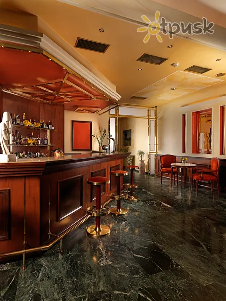 Фото отеля Savoy Hotel 3* Atika Grieķija bāri un restorāni