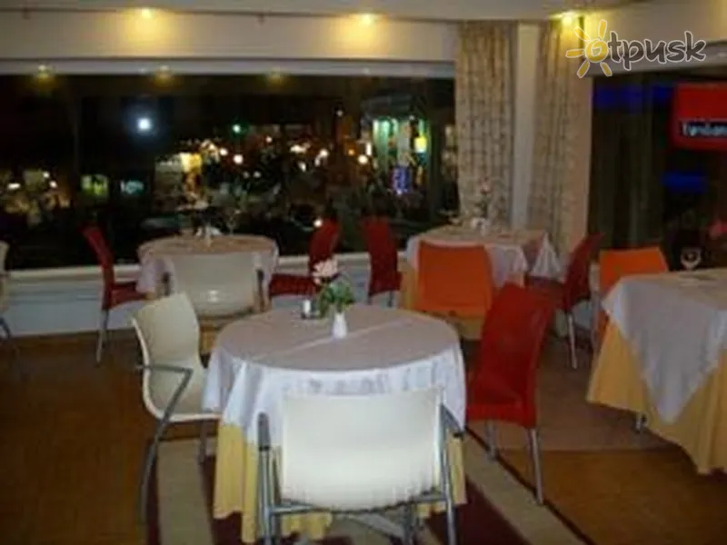 Фото отеля Triton Hotel 3* Atika Graikija barai ir restoranai