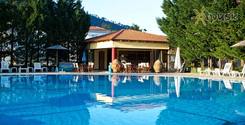 Фото отеля Ioannis Hotel 3* Tasas Graikija išorė ir baseinai