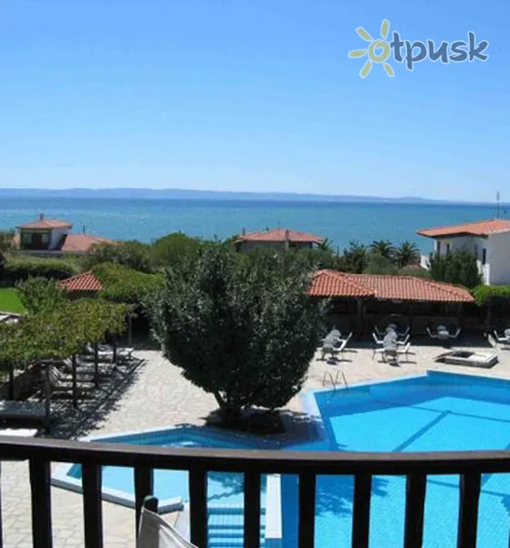 Фото отеля Toroneos Hotel 2* Halkidiki — Sitonija Grieķija ārpuse un baseini