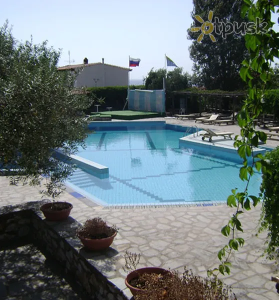 Фото отеля Toroneos Hotel 2* Халкідікі – Сітонія Греція екстер'єр та басейни