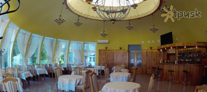 Фото отеля Тиса 3* Kijeva Ukraina bāri un restorāni