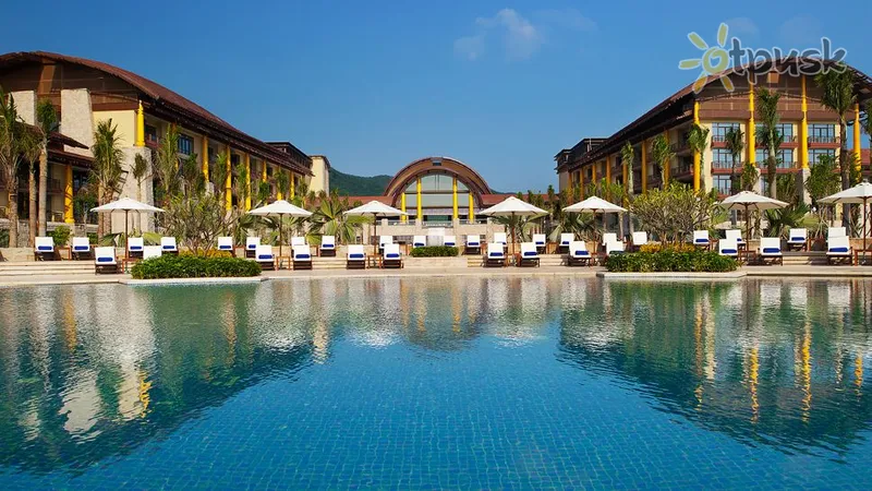 Фото отеля The St. Regis Sanya Yalong Bay Resort 5* apie. Hainanas Kinija išorė ir baseinai