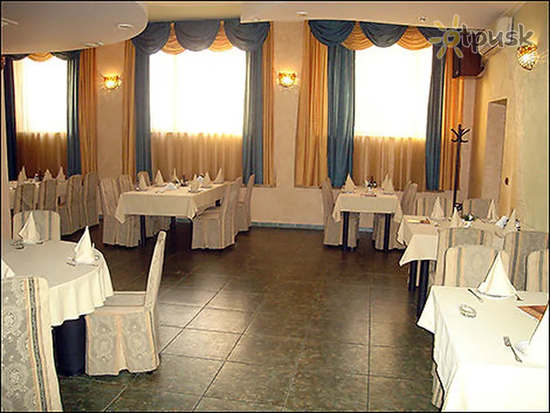 Фото отеля Изумруд 3* Užhorodas Ukraina – Karpatai barai ir restoranai