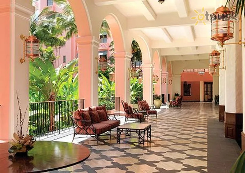 Фото отеля The Royal Hawaiian, a Luxury Collection Resort 5* Гавайские острова США лобби и интерьер