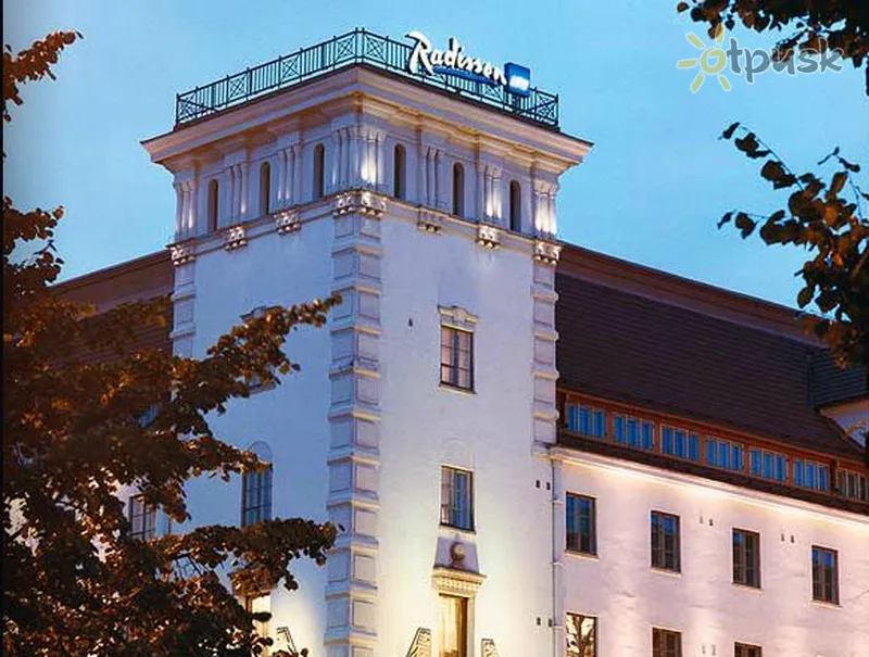 Фото отеля Radisson Blu Plaza Hotel 4* Хельсинки Финляндия экстерьер и бассейны