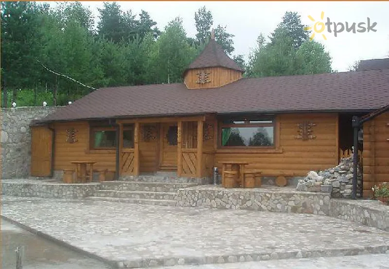Фото отеля Сосновый двор 2* Косов Украина - Карпаты экстерьер и бассейны