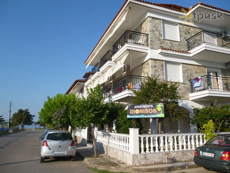 Фото отеля Dionisos Apartments 2* Halkidiki — Kasandra Grieķija ārpuse un baseini
