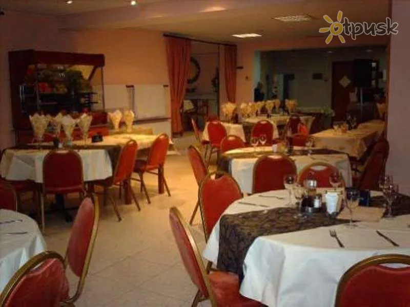 Фото отеля Alfa Hotel 2* Nometne Andora bāri un restorāni