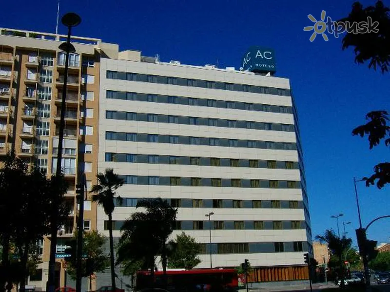 Фото отеля AC Hotel Valencia by Marriott 3* Valensija Ispanija išorė ir baseinai
