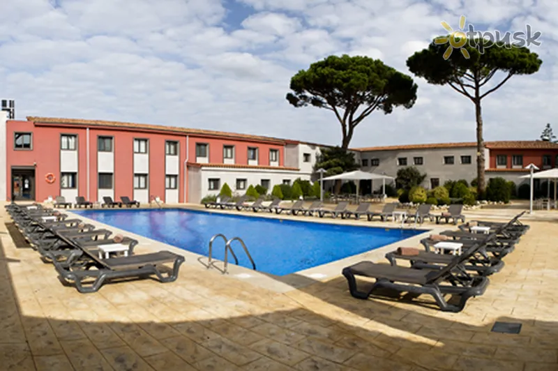 Фото отеля Salles Hotel Aeroport Girona 4* Жирона Іспанія екстер'єр та басейни
