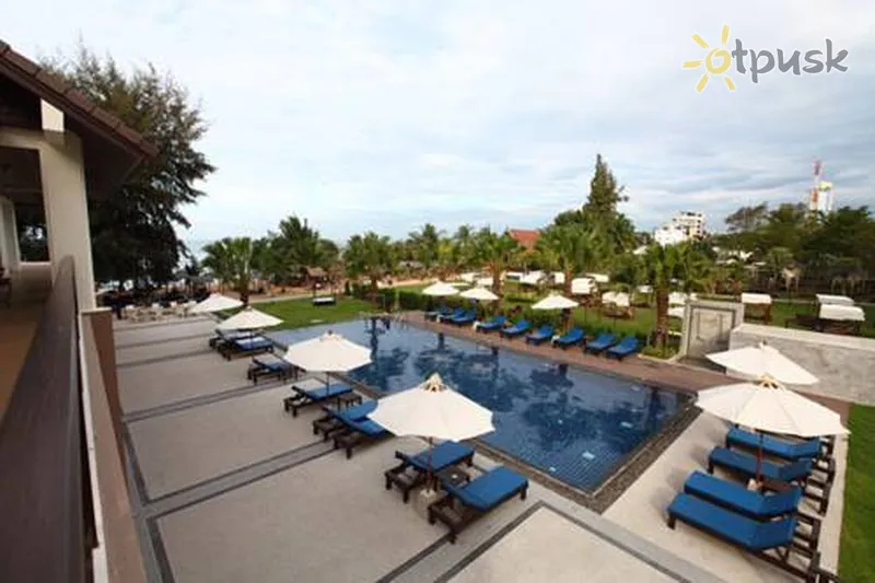 Фото отеля Casuarina Jomtien Hotel 4* Паттайя Таиланд экстерьер и бассейны