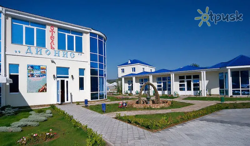 Фото отеля Дионис 4* Балаклава Крым экстерьер и бассейны