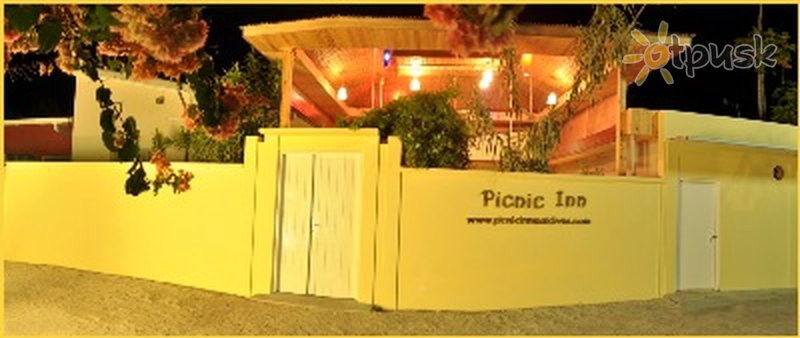 Фото отеля Picnic Inn 3* Южный Мале Атолл Мальдивы экстерьер и бассейны