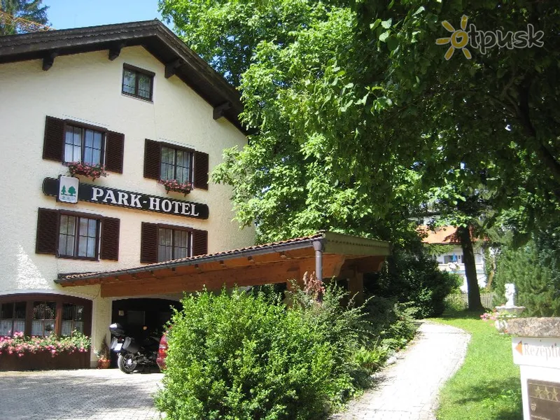Фото отеля Park-Hotel garni 3* Рупольдинг Германия экстерьер и бассейны