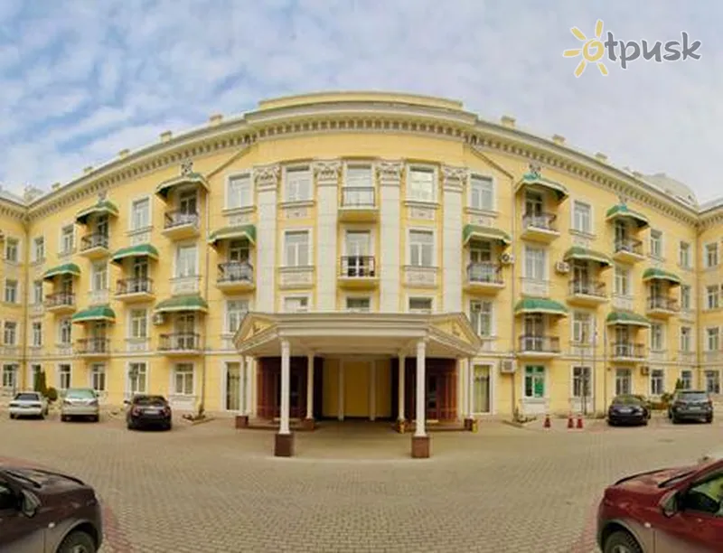 Фото отеля Украина 3* Симферополь Крым экстерьер и бассейны