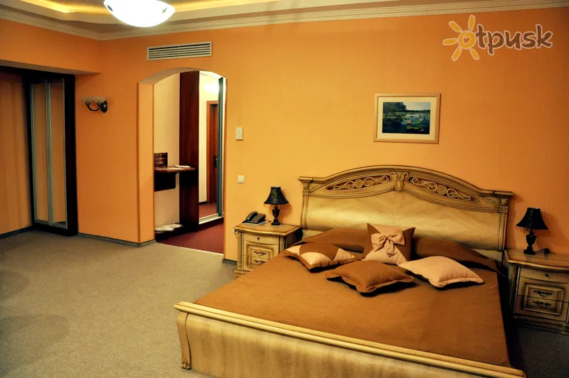 Фото отеля Соборный 3* Zaporožė Ukraina kambariai