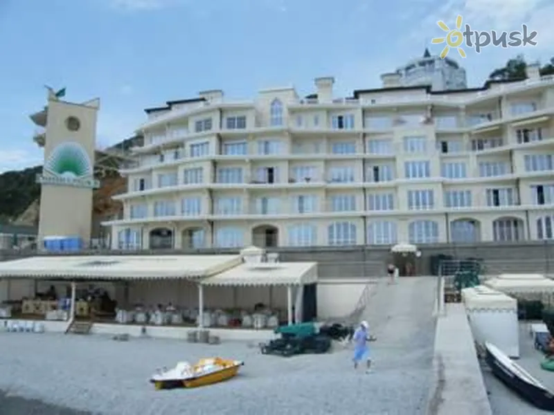 Фото отеля Апартаменты Сон у Моря 2* Ялта Крым экстерьер и бассейны