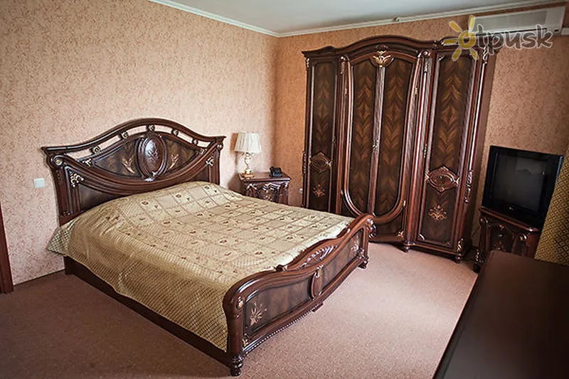 Фото отеля Grand Hotel 3* Mariupolis Ukraina kambariai