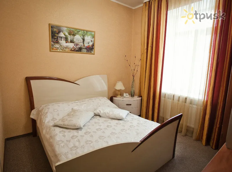 Фото отеля Grand Hotel 3* Mariupolis Ukraina kambariai