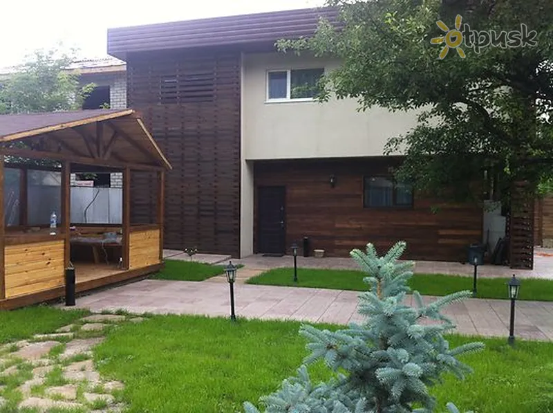 Фото отеля Wood Cottage 2* Harkova Ukraina ārpuse un baseini