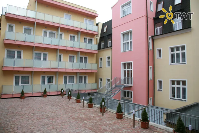 Фото отеля Goethe House 4* Карлові Вари Чехія екстер'єр та басейни