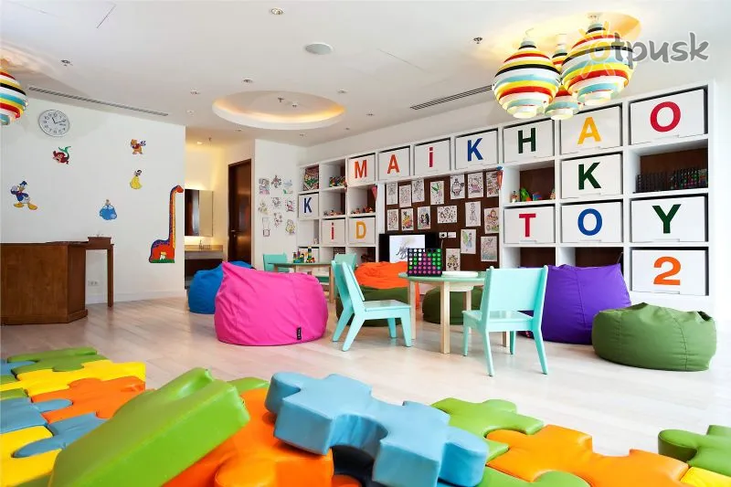 Фото отеля Maikhao Dream Villa Resort & Spa 5* о. Пхукет Таїланд для дітей
