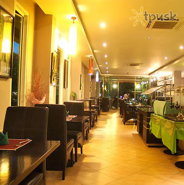 Фото отеля Thanthip Beach Resort 3* о. Пхукет Таїланд бари та ресторани