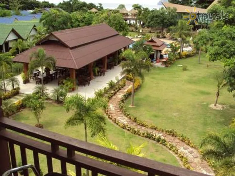 Фото отеля Phi Phi  Andaman Legacy Resort 3* о. Пхи-Пхи Таиланд экстерьер и бассейны