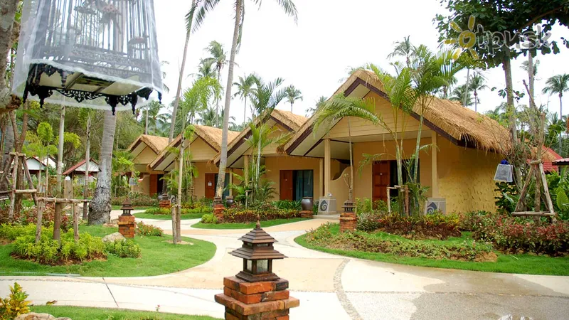 Фото отеля Lanta Resort 4* о. Ланта Таиланд экстерьер и бассейны