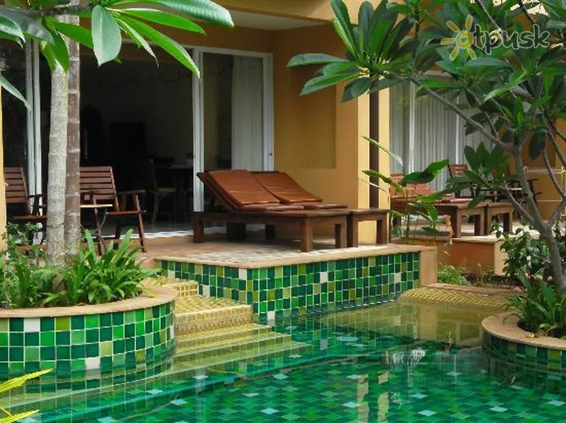 Фото отеля Villa Thongbura 3* Паттайя Таїланд екстер'єр та басейни