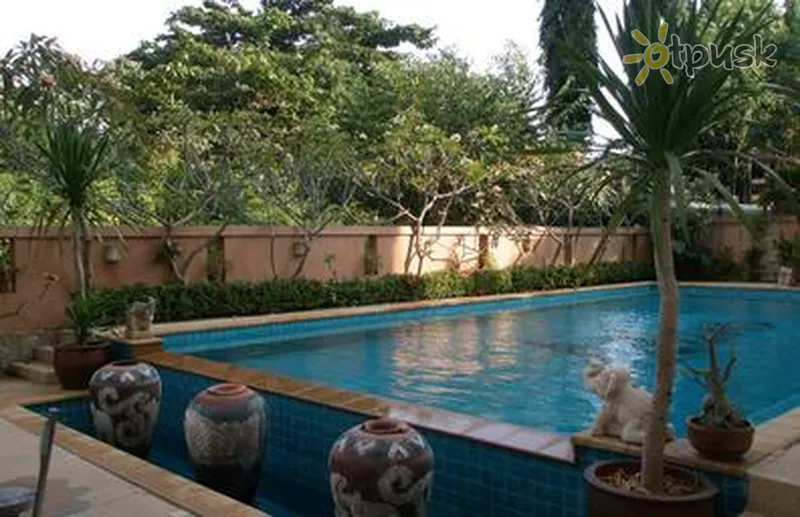Фото отеля Naris Art Hotel 3* Pataja Tailandas išorė ir baseinai