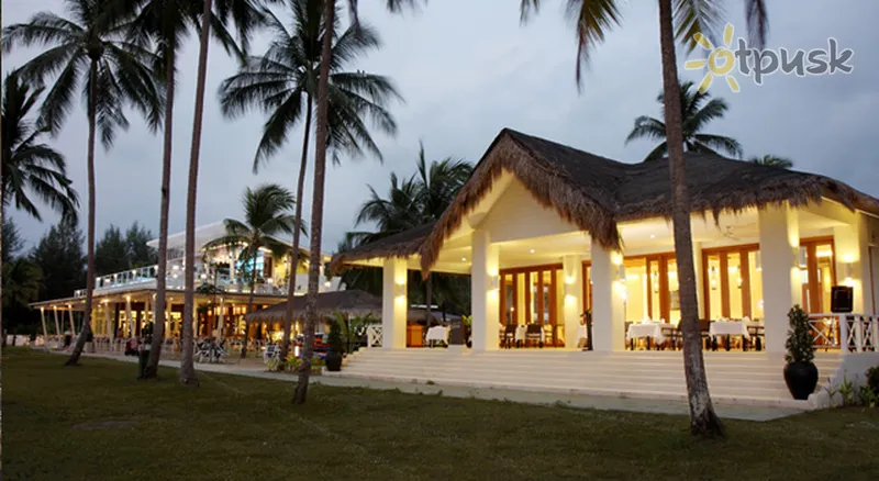 Фото отеля Kantary Beach Hotel Villas & Suites 4* Као Лак Таїланд екстер'єр та басейни