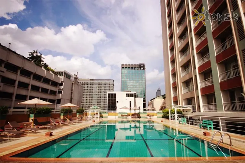 Фото отеля Evergreen Place Siam by UHG 3* Бангкок Таїланд екстер'єр та басейни