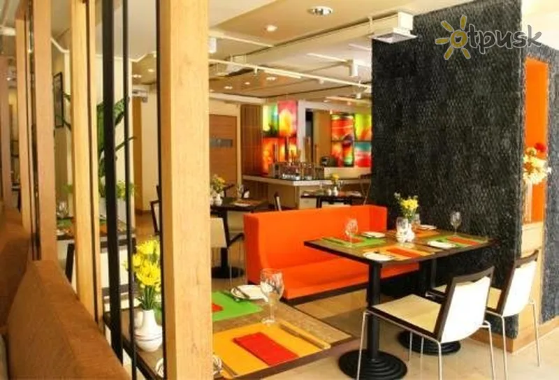 Фото отеля All Seasons Siam Hotel 3* Бангкок Таїланд бари та ресторани