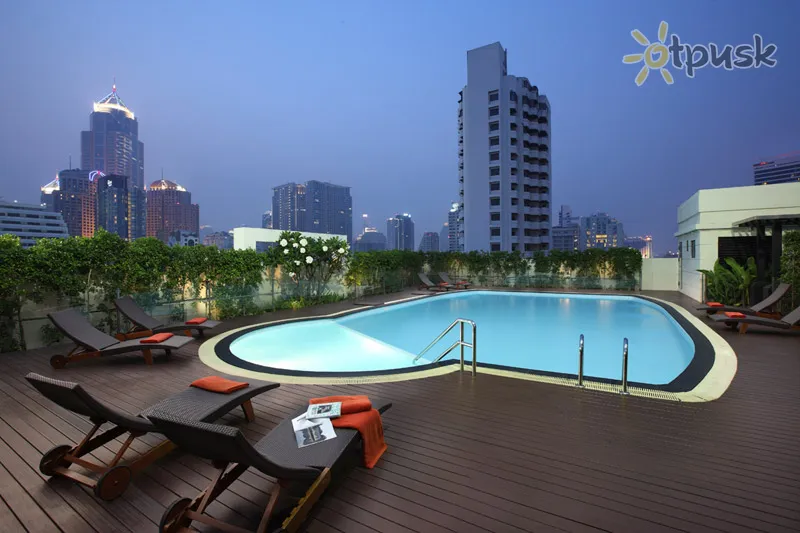 Фото отеля Amari Residences Sukhumvit 4* Бангкок Таиланд экстерьер и бассейны