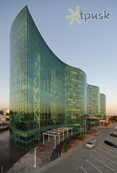 Фото отеля Millennium Al Rawdah Hotel 5* Абу Даби ОАЭ экстерьер и бассейны