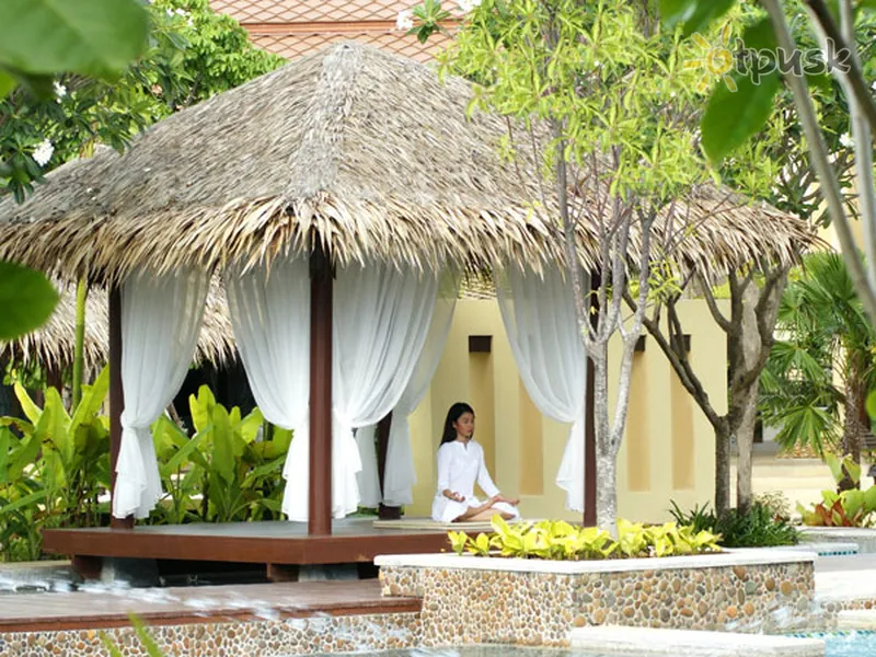 Фото отеля Centara Koh Chang Tropicana Resort 4* о. Чанг Таиланд экстерьер и бассейны