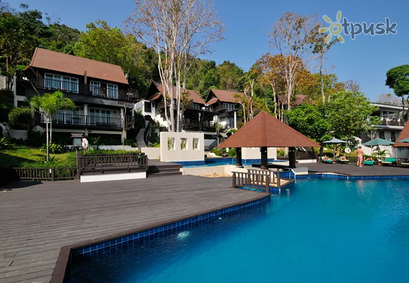 Фото отеля Phi Phi Holiday Resort 4* о. Пхі-Пхі Таїланд екстер'єр та басейни