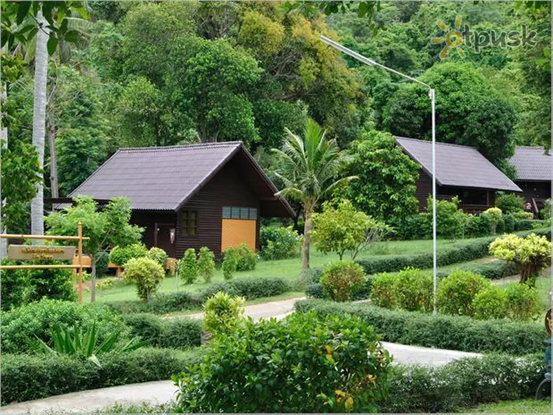 Фото отеля Phi Phi Natural Resort 3* о. Пхі-Пхі Таїланд екстер'єр та басейни
